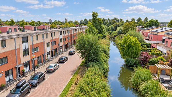 Property photo 0 - Slotgracht 51, 5346 KG Oss